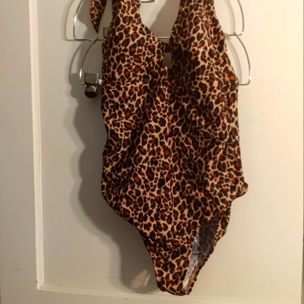 New Kona Sol One Piece Bathing Suit